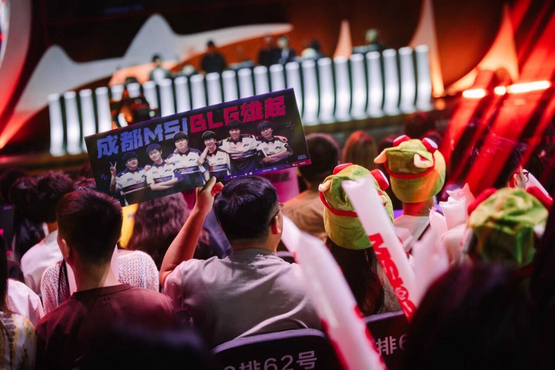 势均力敌！在最近6场WBG与LNG的交战中，两队互赢对方三个大场