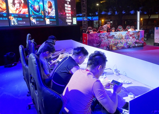 Astralis 击败 Lynn Vision 轻松晋级 FISSURE Playground #1 半决赛